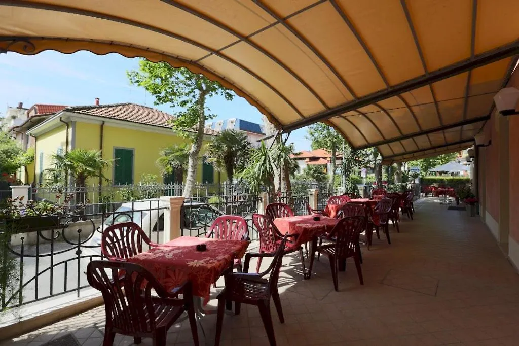 רימיני Hotel Turismo 2*,  איטליה